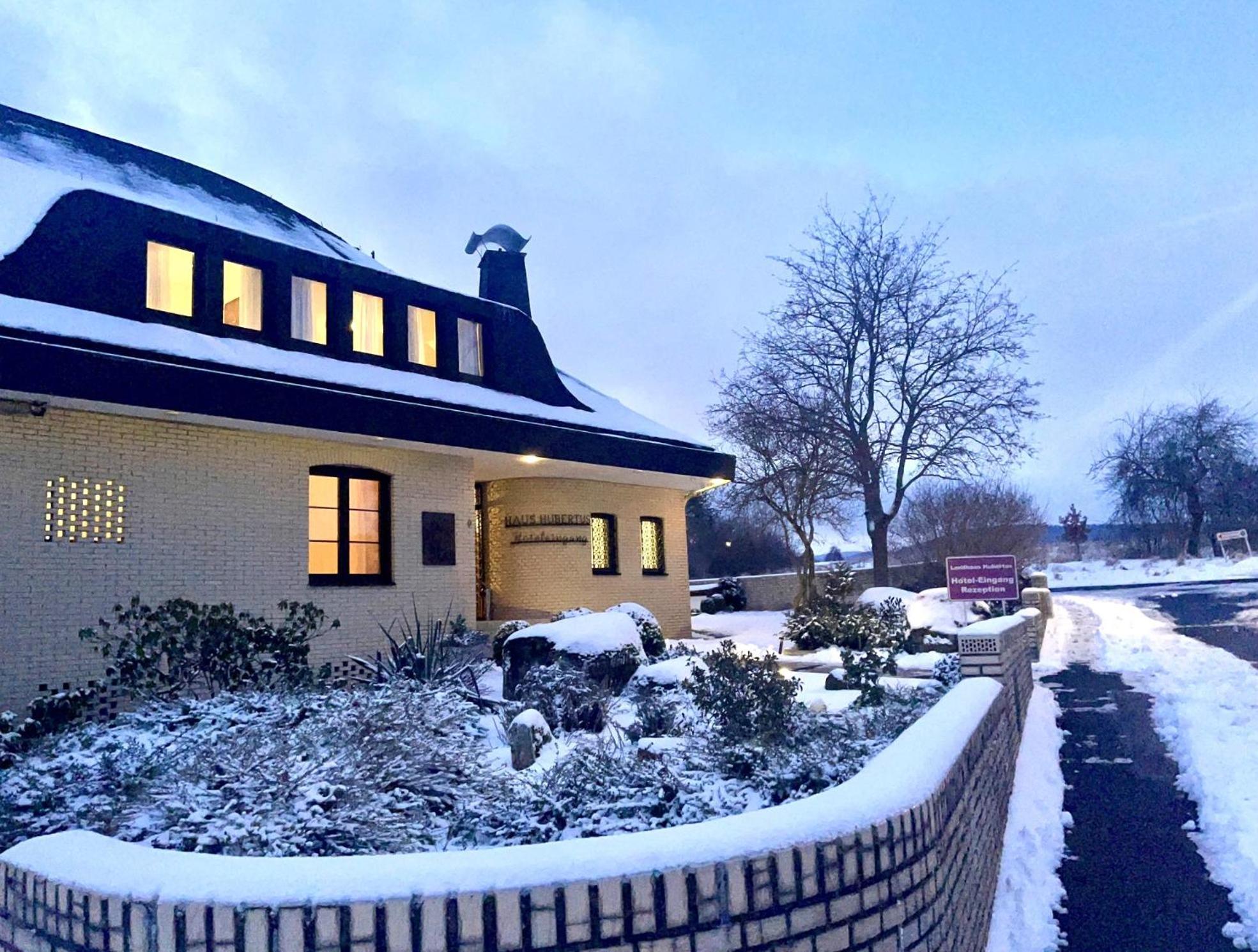 Landhotel Hubertus Unterelsbach Exterior foto